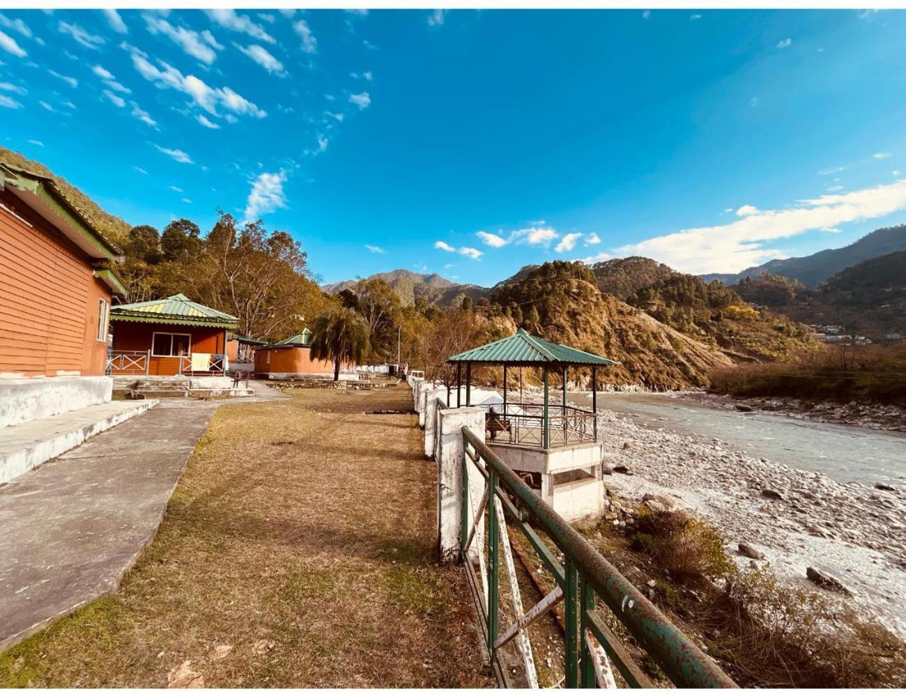 Alaknanda Adventure Resort And Rafting Camp Nandaprayag Exterior photo